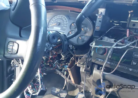 2005 Chevrolet Silverado 1500 Ls z USA, uszkodzony, nr VIN 2GCEC13T151200311